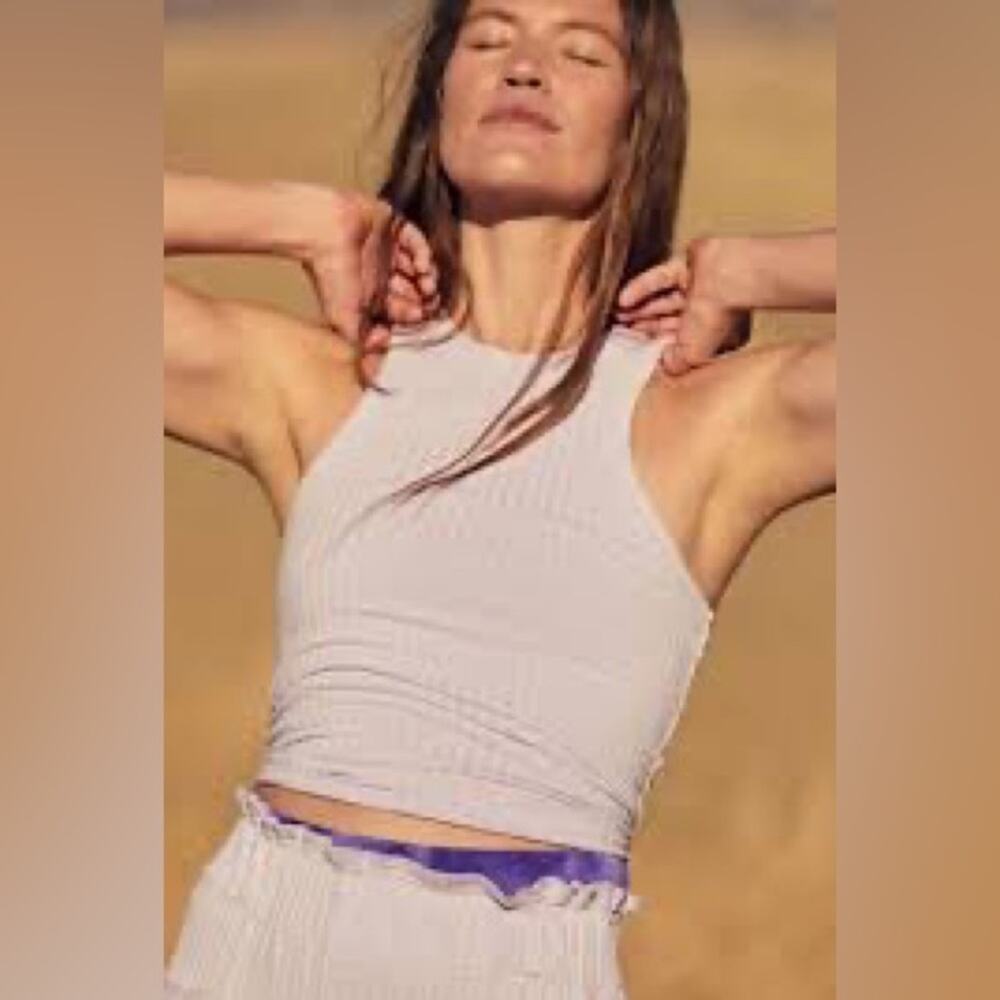 Nwt Free People Large Blissed Out Tank In Dew Berry Large